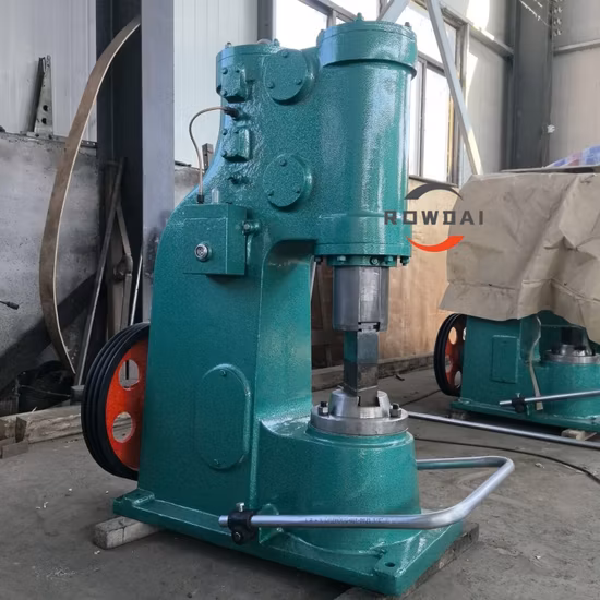 Unisite Real Stuff 2-teiliger geschmiedeter Radlauf-Schmied-Schmiedehammer zum Verkauf, Titanschmieden